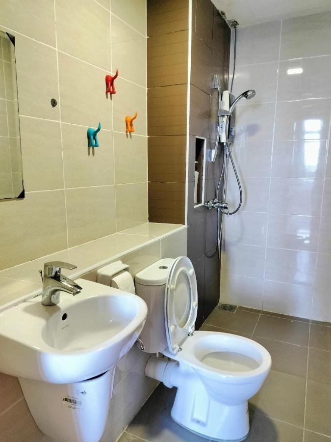 Sl Homestay，jb Setia Tropika Homestay Johor Bahru